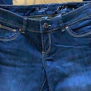 Limited 678 Jean Size 2R Like New